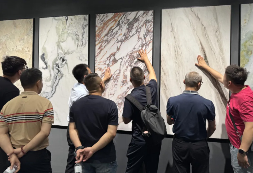  潭洲陶瓷展|狮王瓷砖璀璨收官：以“质感